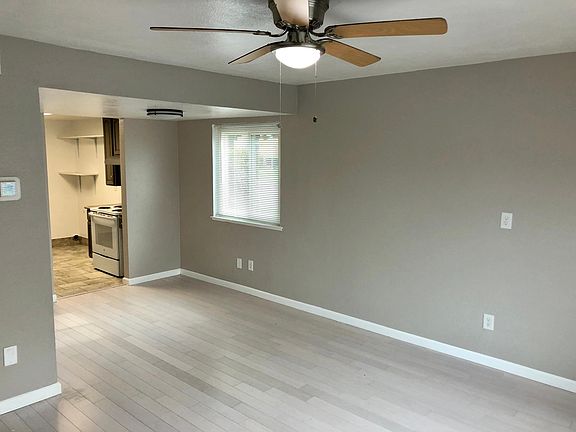 2nd image of 7563 Burgoyne Ln