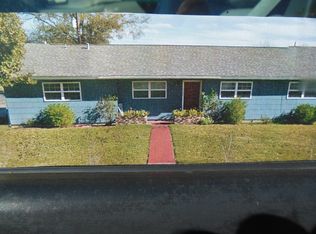 2501 Hampton Ln, Port Neches, TX 77651