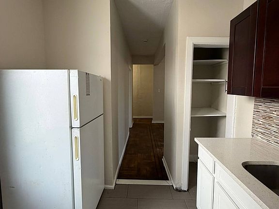 3rd image of 424 Park Ave APT 24