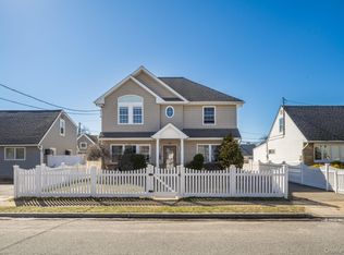 732 Sunrise Avenue, Bellmore, NY 11710