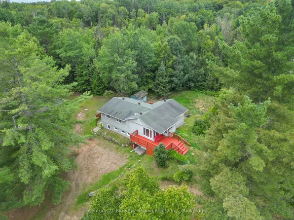 525 Maple Rd, Bonfield, ON P0H 1E0