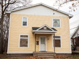 410-1 7th Ave, Eau Claire, WI 54703
