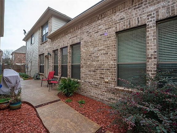 5th image of 7100 Dry Creek Dr