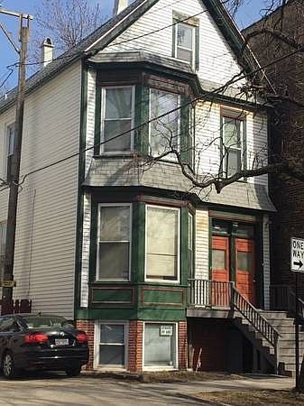 1st image of 1110 W Newport Ave APT 1