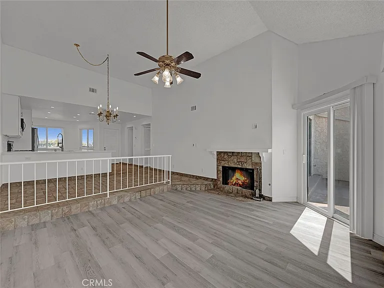 630 Island View Cir — Photo 14