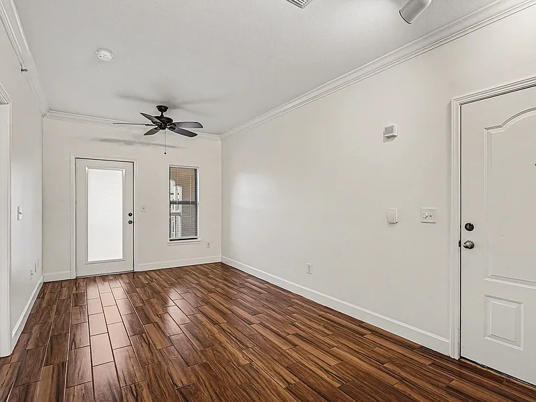 6440 Borasco Dr — Photo 5