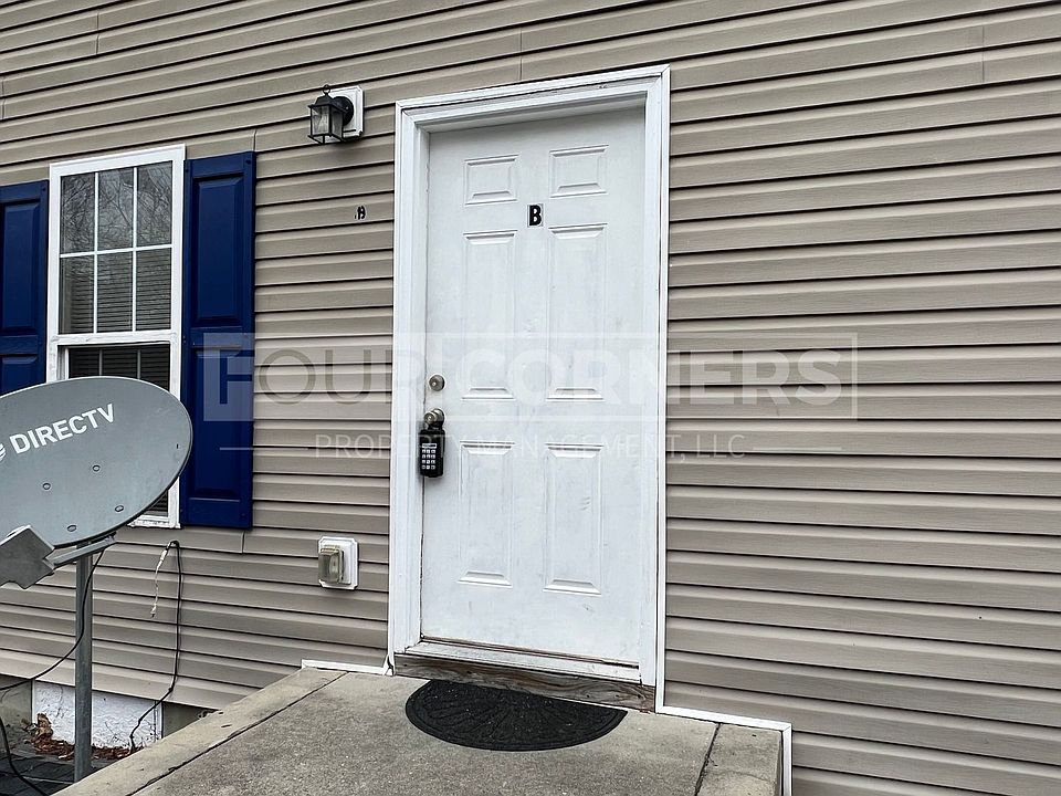 1st image of 3324 Beck St APT B