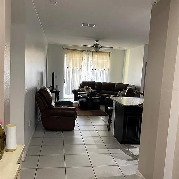 3016 Madelia Ln — Photo 6