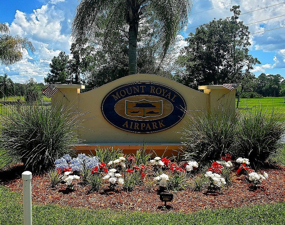 Welcome to Mt Royal Airpark.