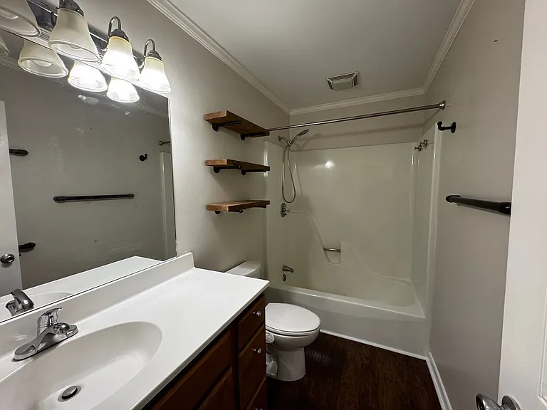 132 Turnwood Ln — Photo 12