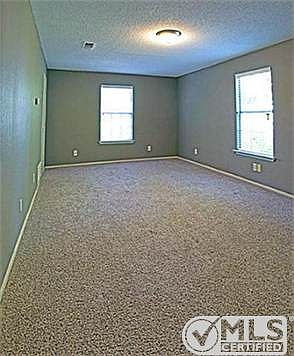 4th image of 1339 Cedar Oaks Blvd