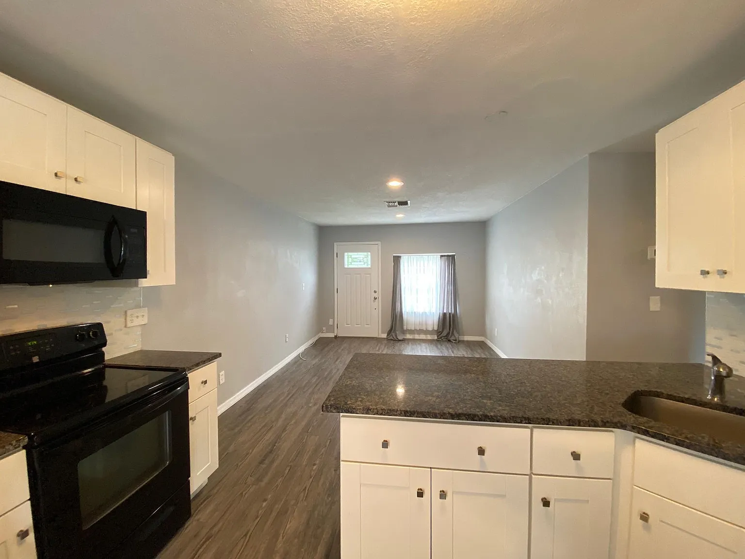 2603 Musselwhite Ave — Photo 4