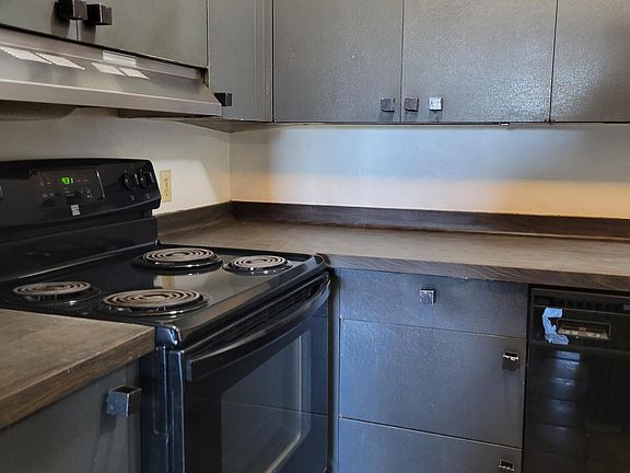 4th image of 2801 NW Morningside Dr #B