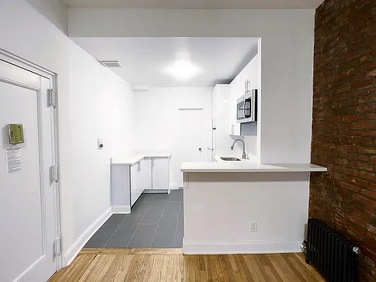 Rented by (Legacy) Scope Realty | media 14