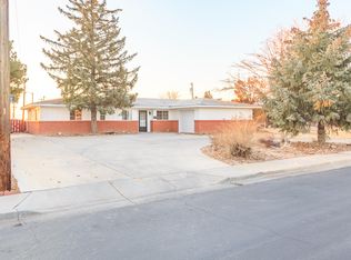 209 W Sunset Pl, Farmington, NM 87401