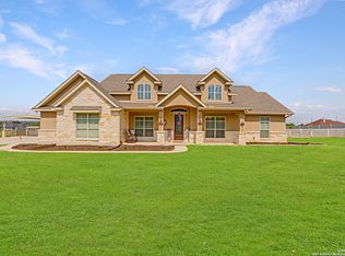 120 Westfield Rnch, La Vernia, TX 78121