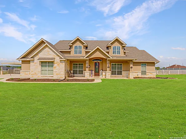 120 Westfield Ranch, La Vernia, TX 78121