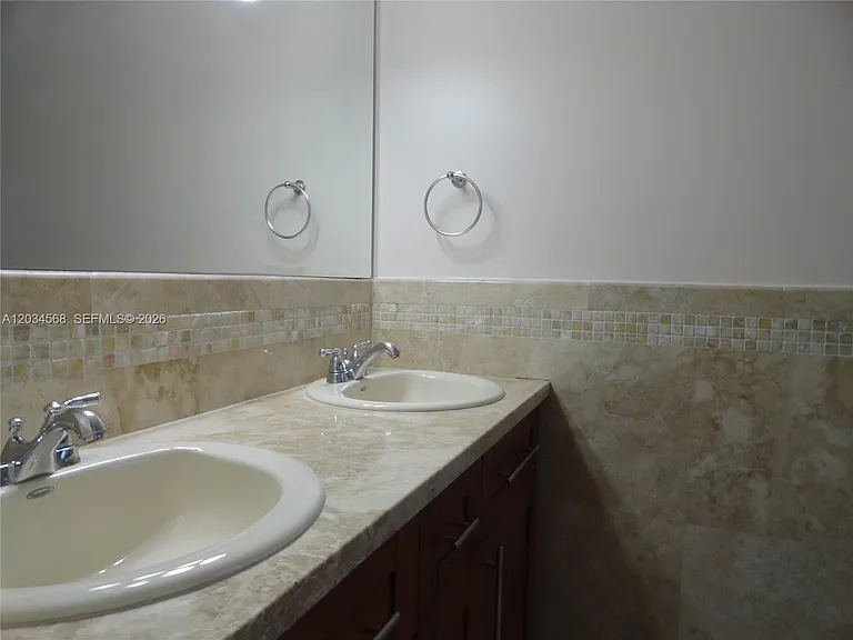 4950 San Amaro Dr — Photo 15