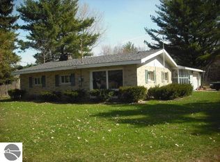 2834 N State Rd, Ithaca, MI 48847