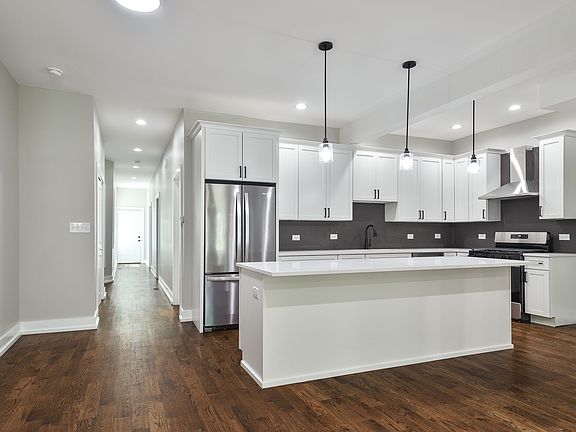 5th image of 6520 S Minerva Ave #1