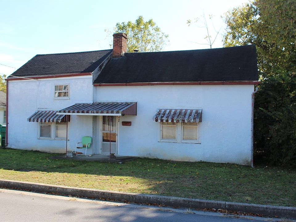 2nd image of 448 W Factory St