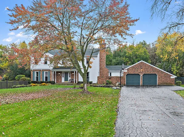 155 W Harbor Dr, Barrington, IL 60010