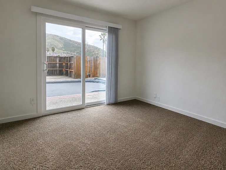 528 Larch Ave — Photo 14