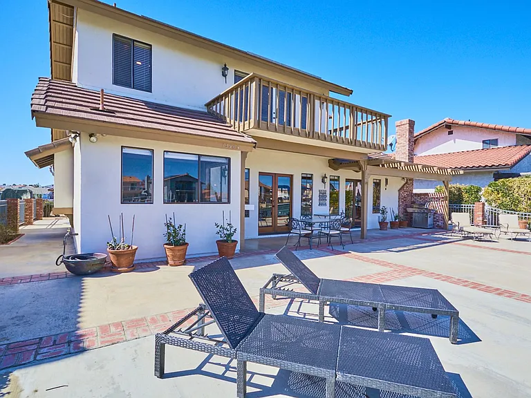 13565 Pyramid Dr — Photo 38