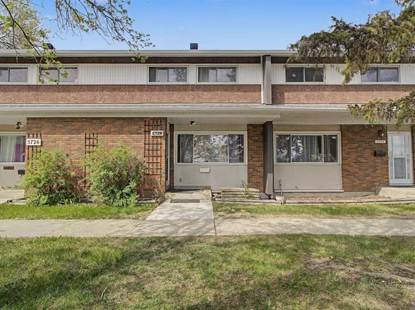 5724 143rd Ave NW, Edmonton, AB T5A 1K1