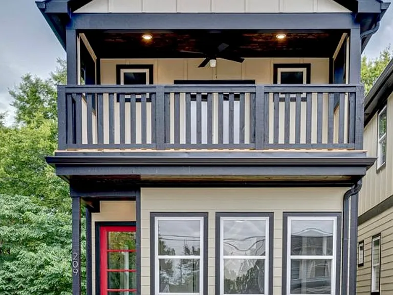209A Duke St — Photo 13