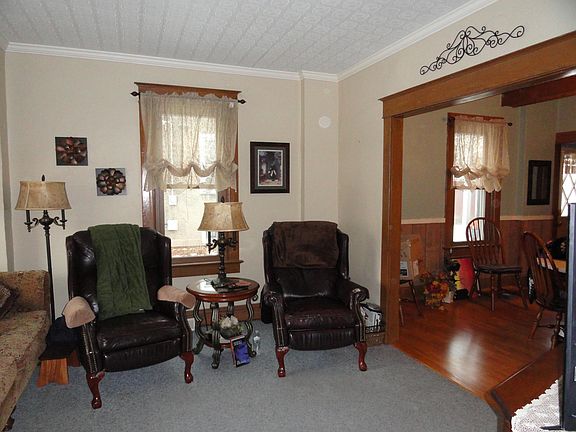 5th image of 510 Branch St