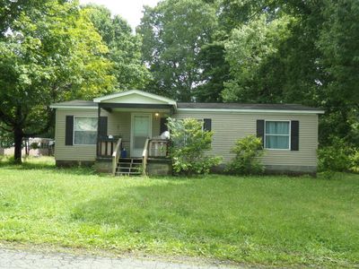 112 Monroe St, Rupert, WV, 25984