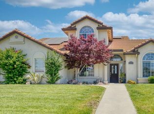 1182 Eastburg Ct, Ripon, CA 95366