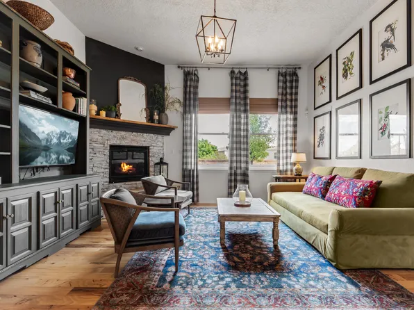 1508 Conejos Dr SE, Rio Rancho, NM 87124