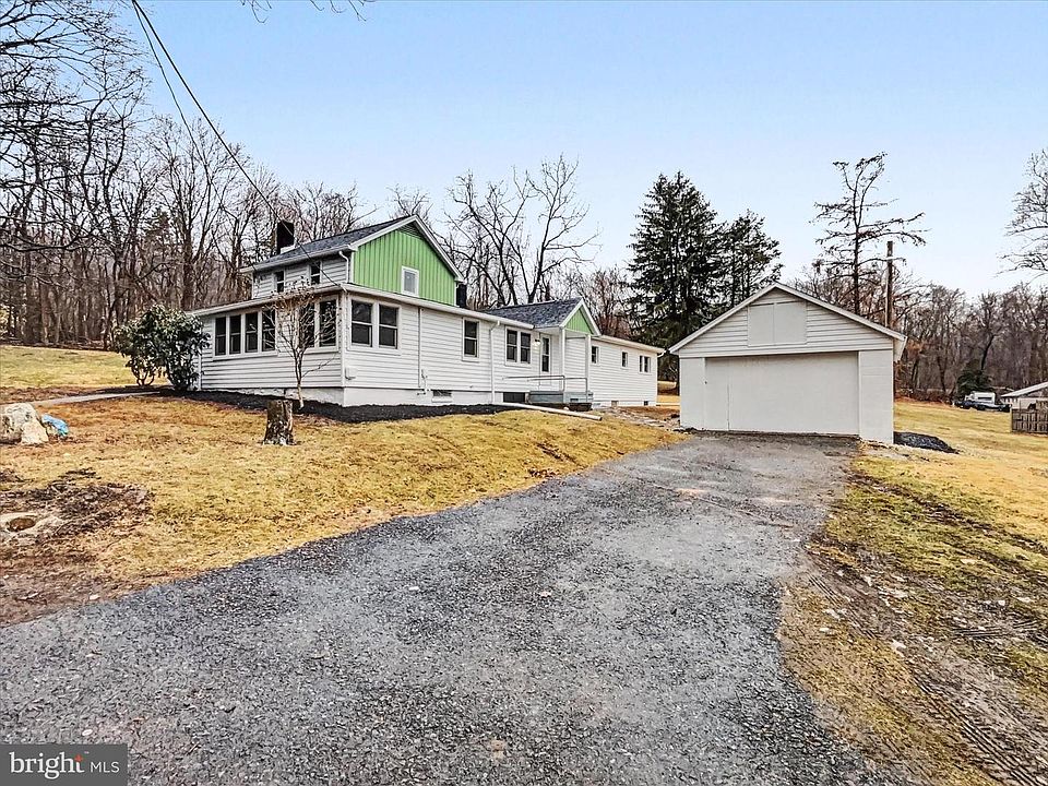 229 Hill St, Mount Holly Springs, PA 17065 | Zillow