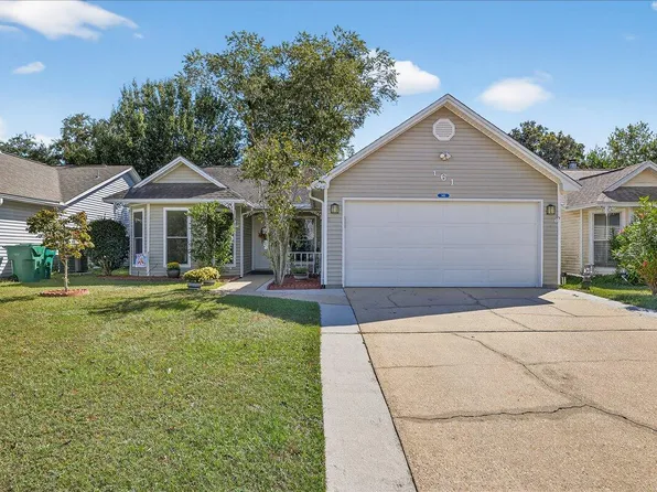 161 Meadowbrook Ct, Niceville, FL 32578