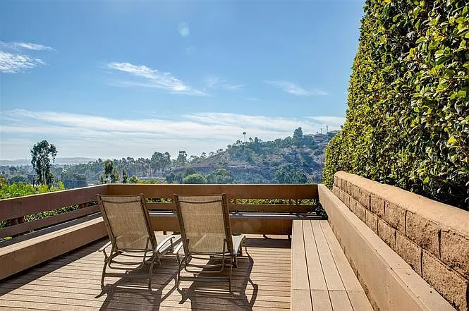 1 bed, 613 sqft, $2,200 — Photo 2