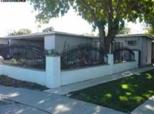 1181 Holmes Ct, Livermore, CA 94550