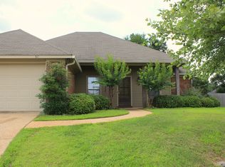 511 Oakleigh Pl, Brandon, MS 39047
