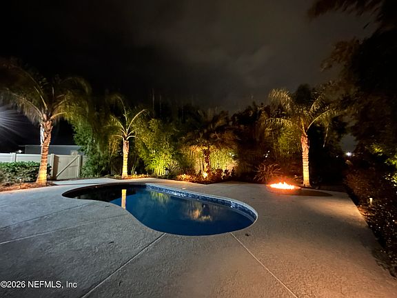 3rd image of 10737 AVENTURA Drive