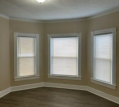5th image of 312 Burdick Ave