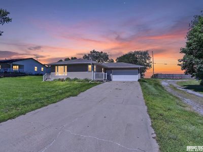 541 9th St, Adams, NE, 68301