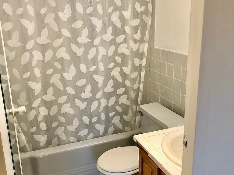 2829 Connecticut Ave NW — Photo 6