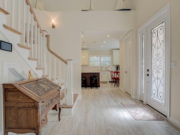 4th image of 2043 Staysail Ln