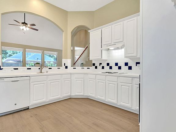 3rd image of 20819 Meadow Belle Ct