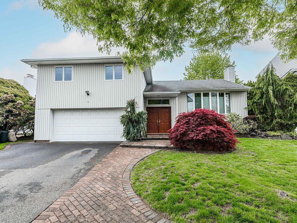 1st image of 12 Gloria Dr