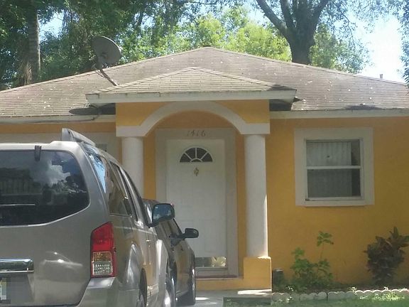 2nd image of 1416 W Wood St
