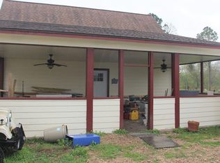 1225 Carl Dr, Angleton, TX 77515