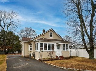 14 Wiley Ave, Chicopee, MA 01020