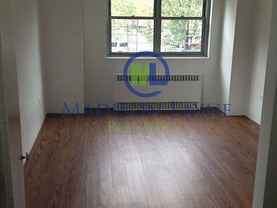 3rd image of 825 Boynton Ave APT 1A